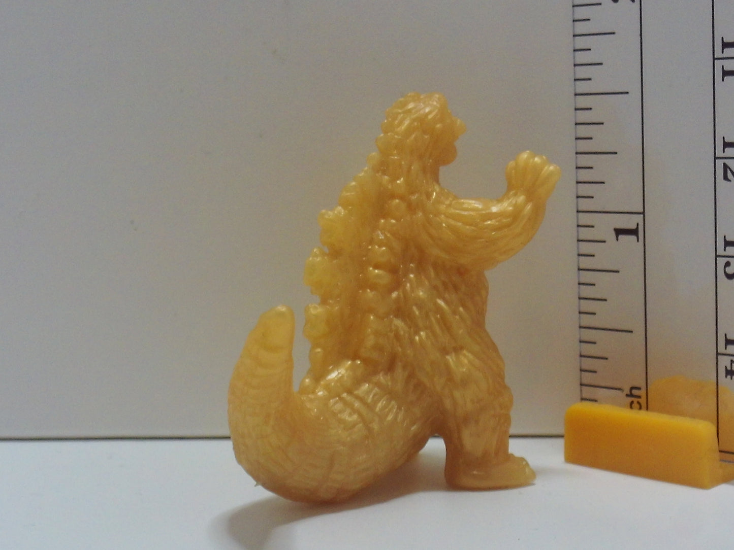 Standard Kaiju Keshi