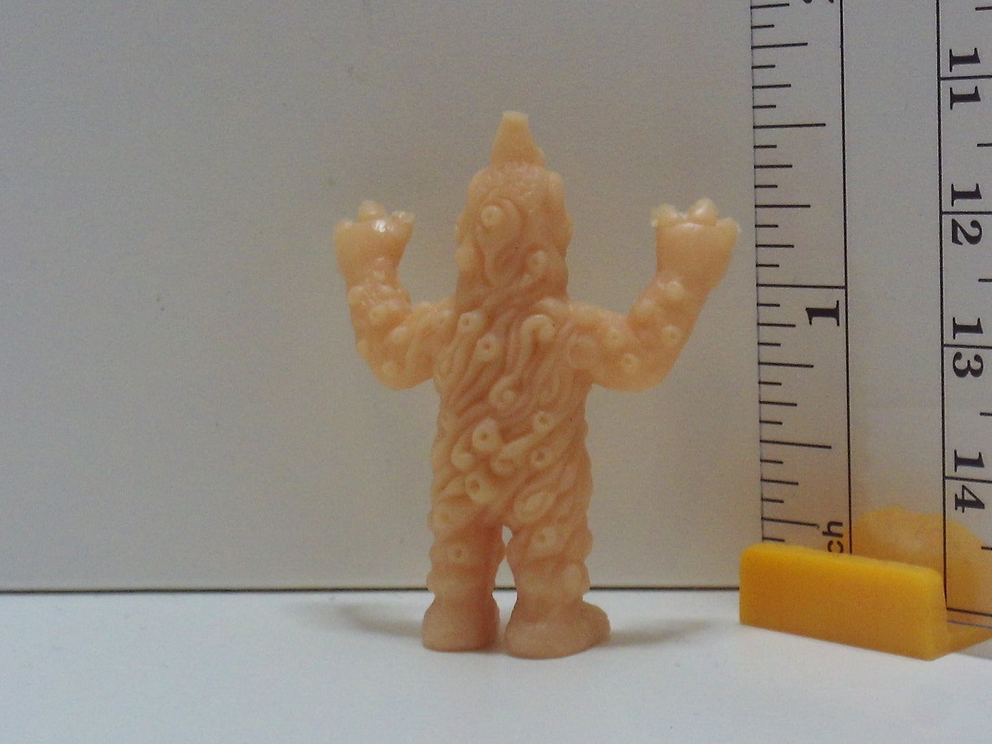 Standard Kaiju Keshi