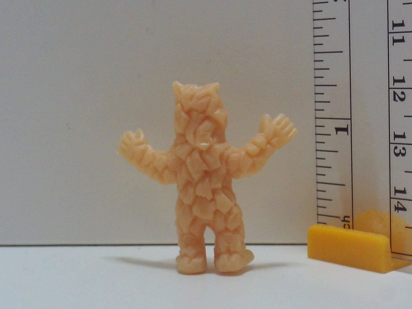 Standard Kaiju Keshi