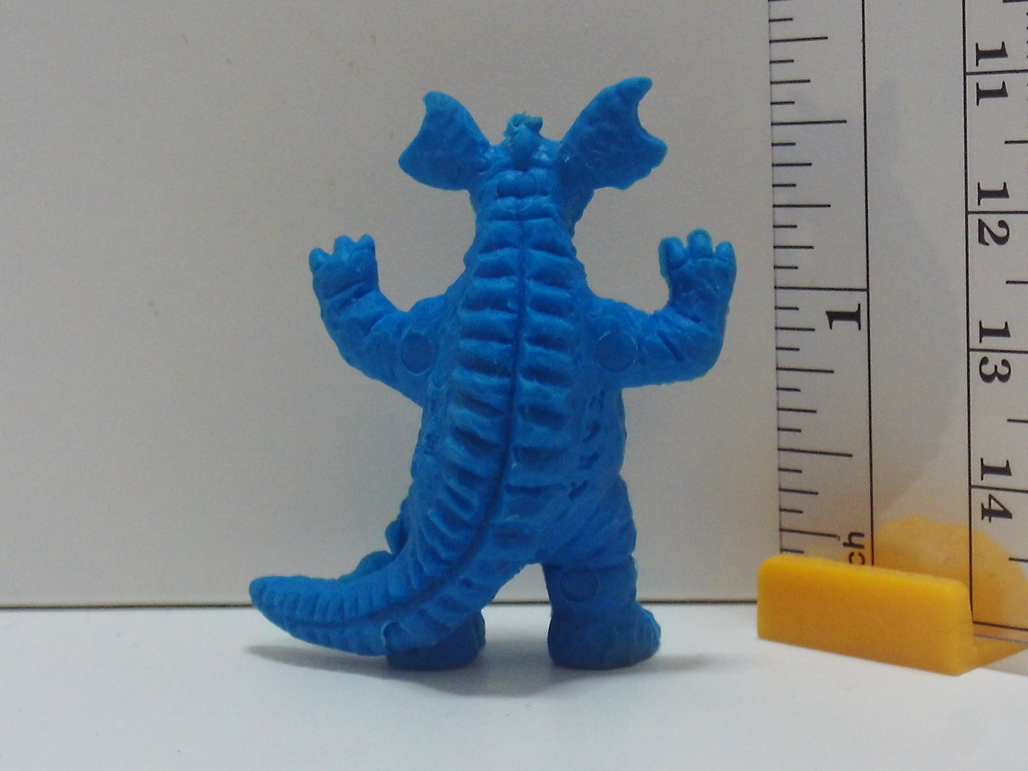 Standard Kaiju Keshi