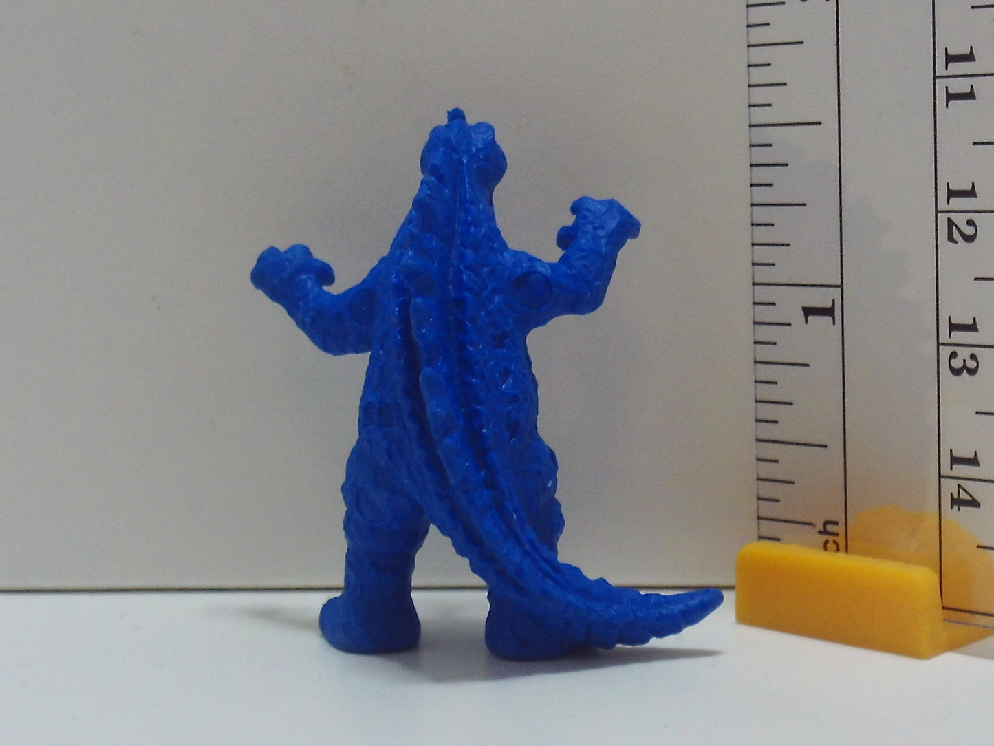 Standard Kaiju Keshi