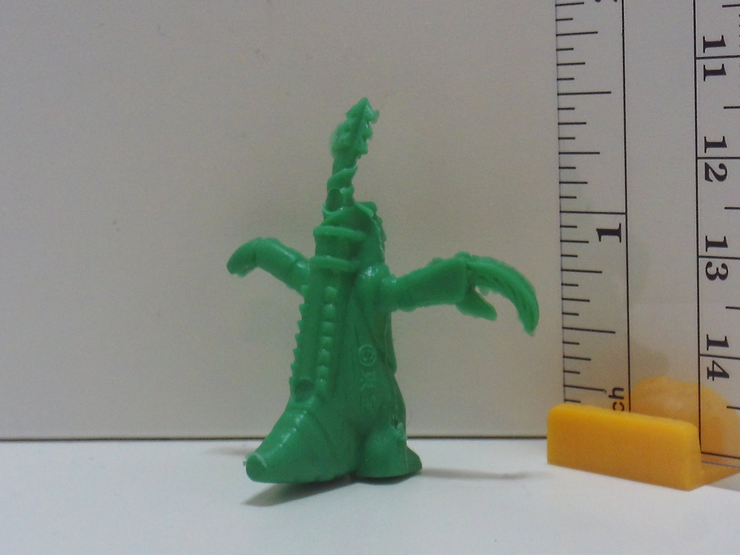Standard Kaiju Keshi