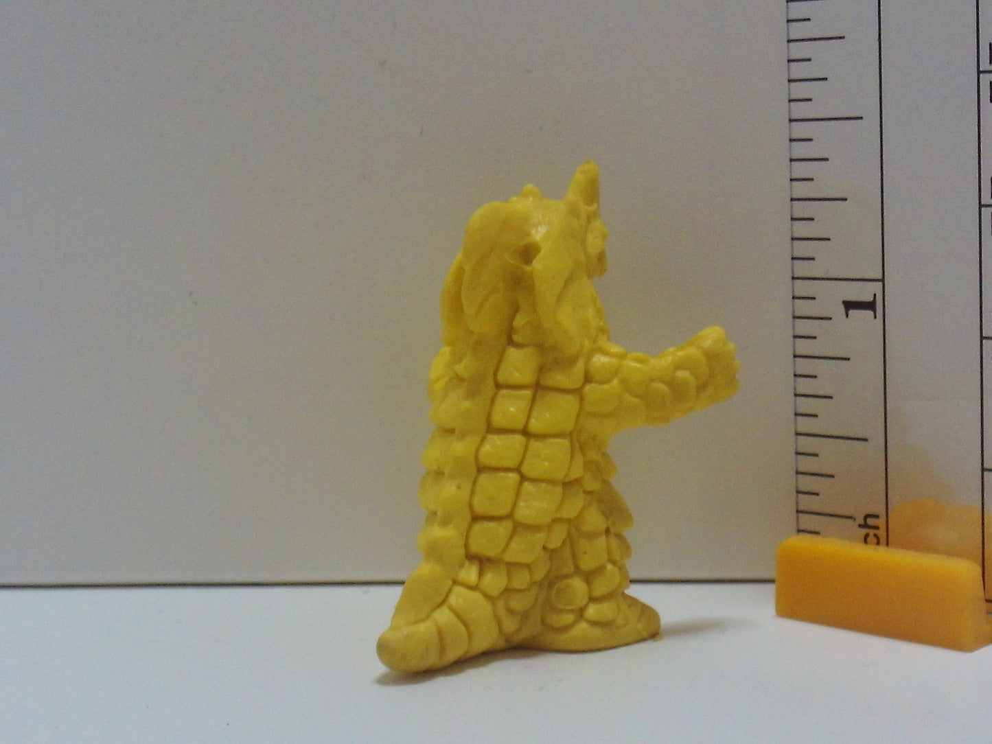 Standard Kaiju Keshi
