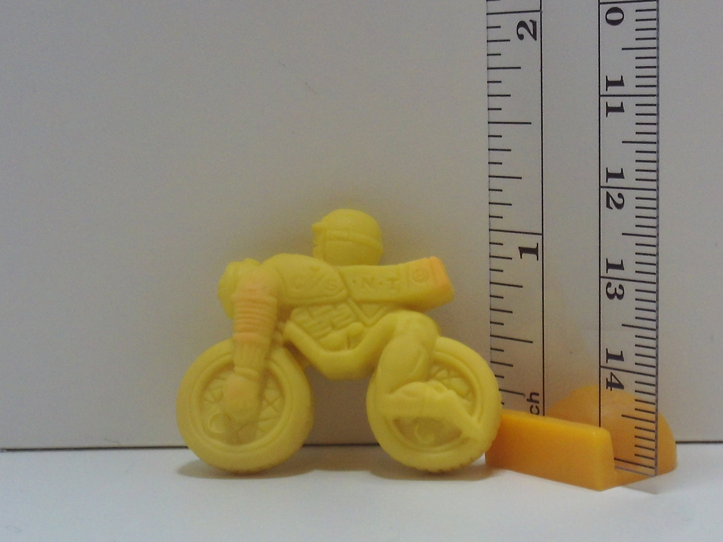 Kinkeshi Later Part Yellow Kinnikuman Keshi