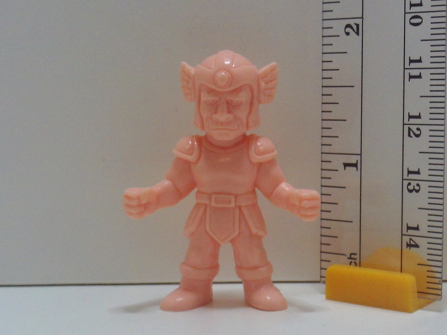 Discount Deal Keshi Figure