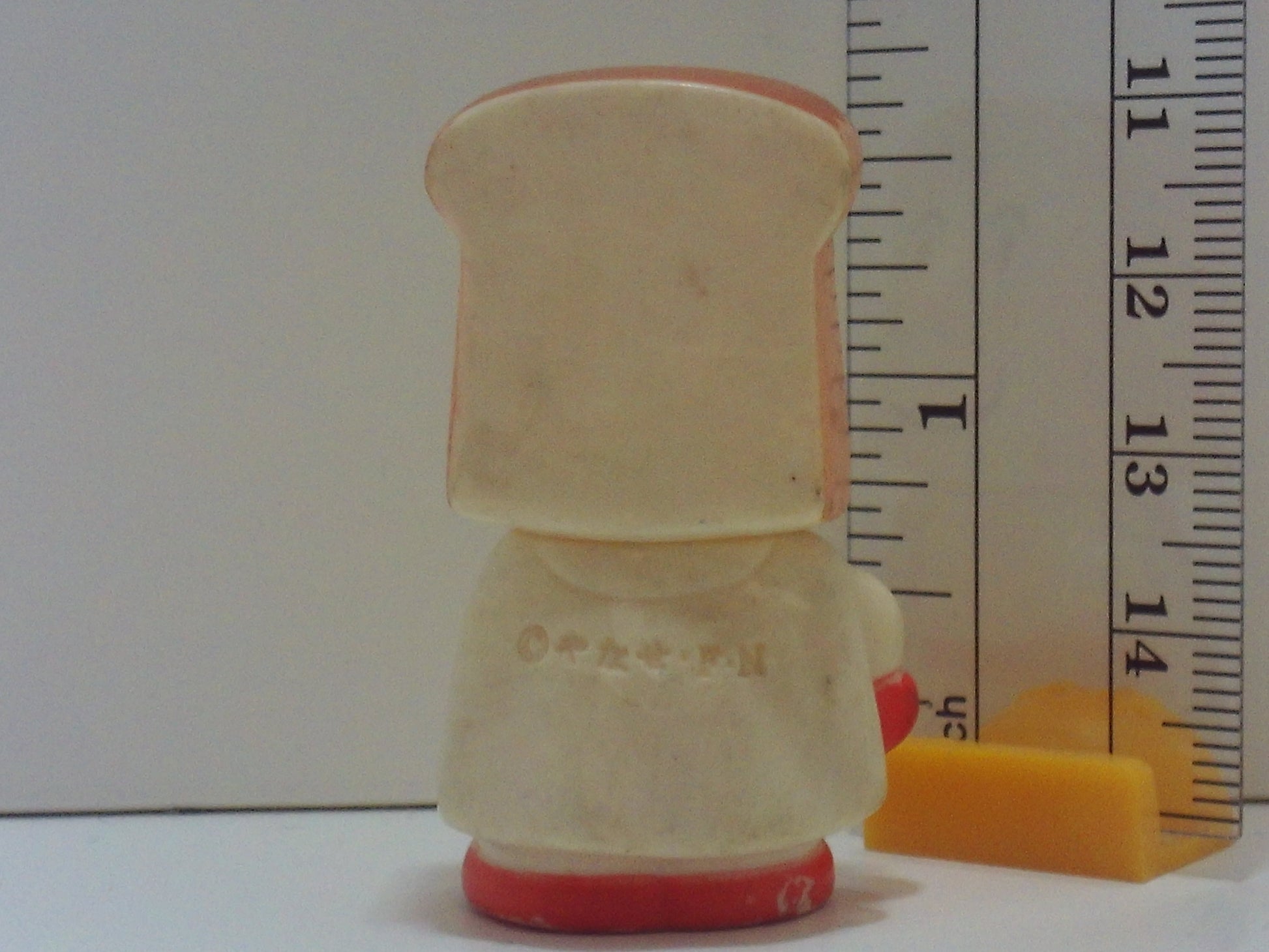 Anpanman Hollow Finger Puppet - Japanese Rubber Keshi Keshigomu figure Kingkeshi.com