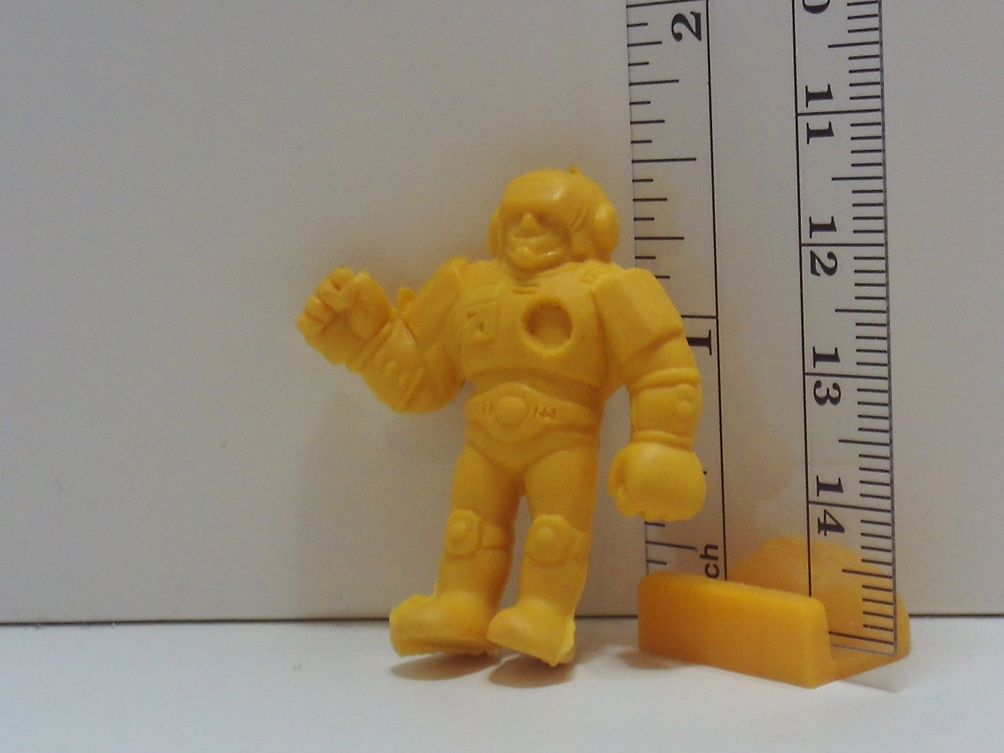 Dark Yellow Mustard Kinnikuman Keshi