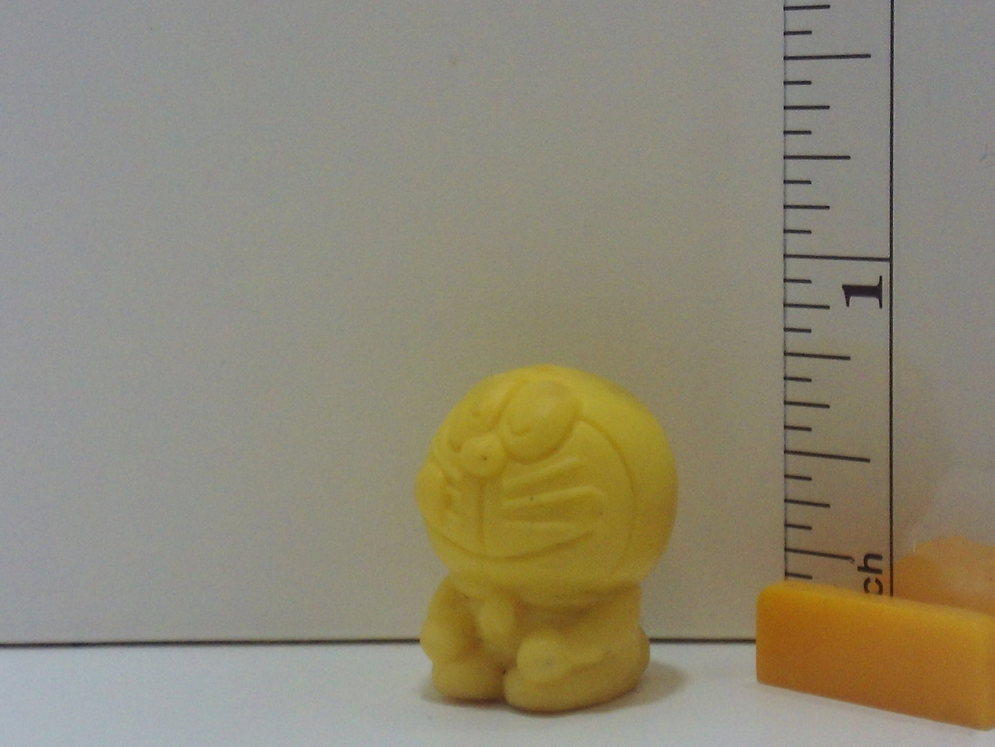 Doraemon Keshi Figure