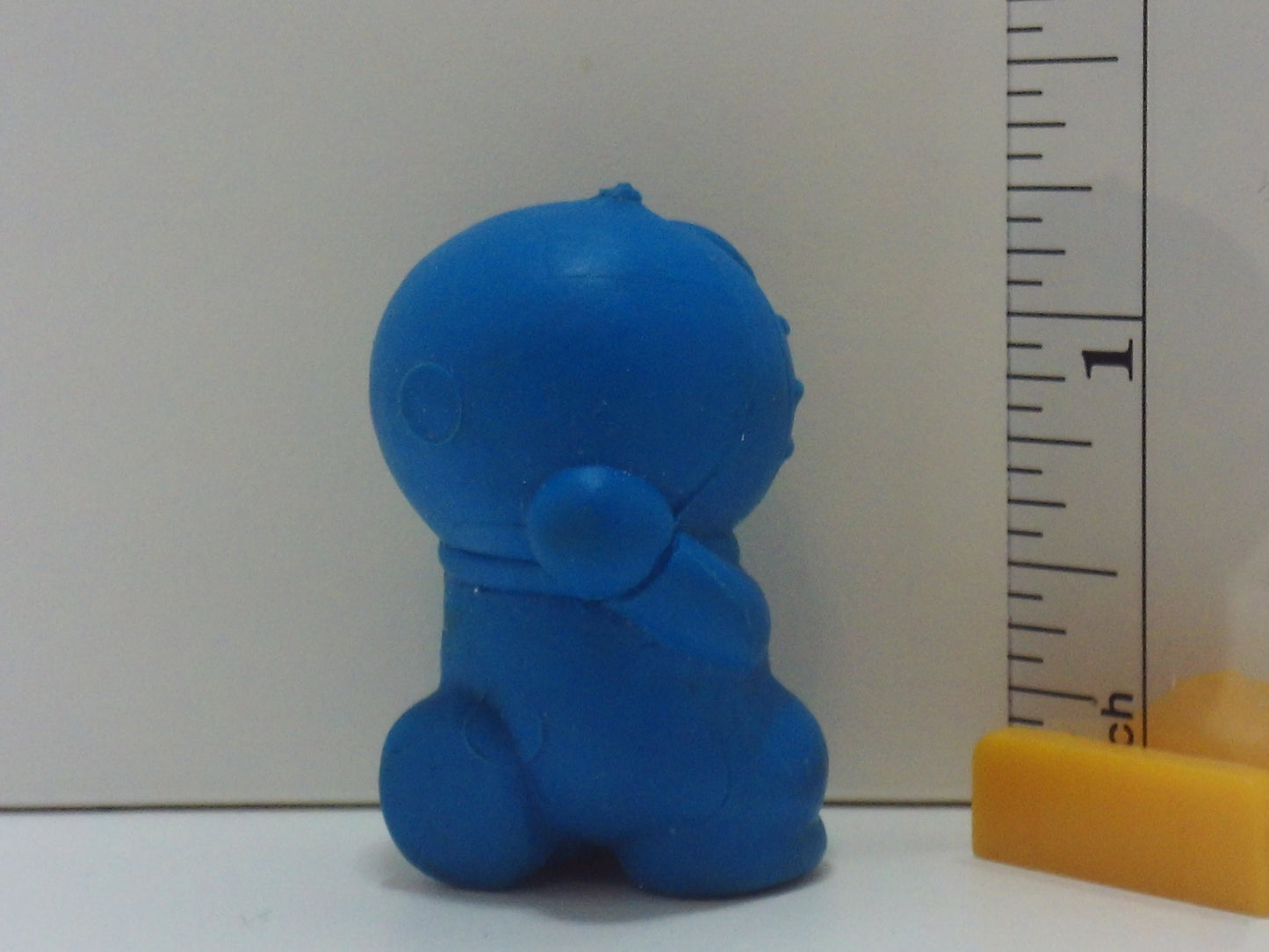 Doraemon Keshi Figure