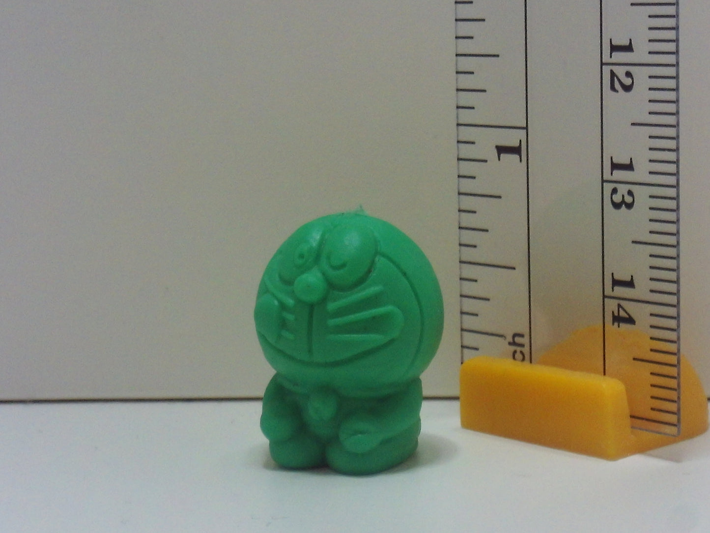 Doraemon Keshi Figure