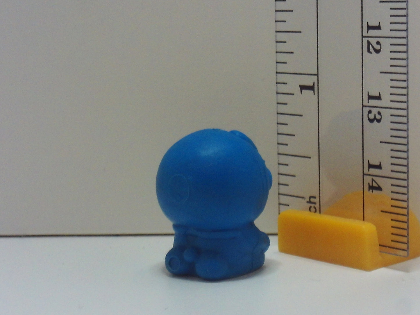 Doraemon Keshi Figure