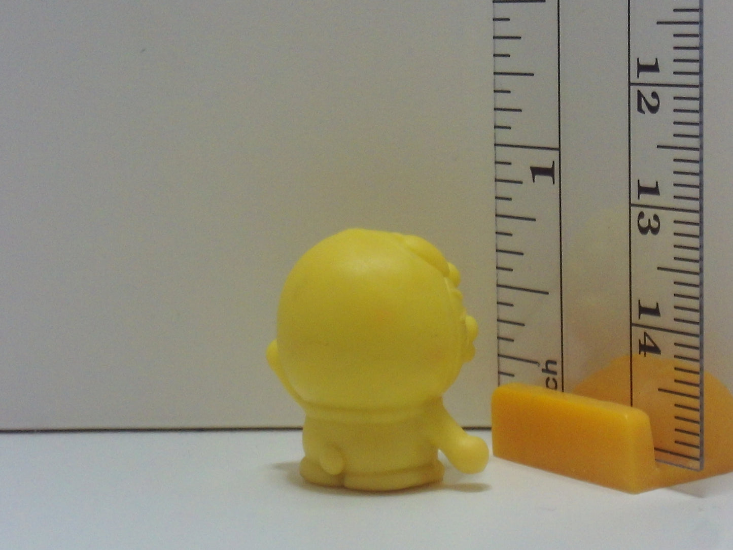 Doraemon Keshi Figure