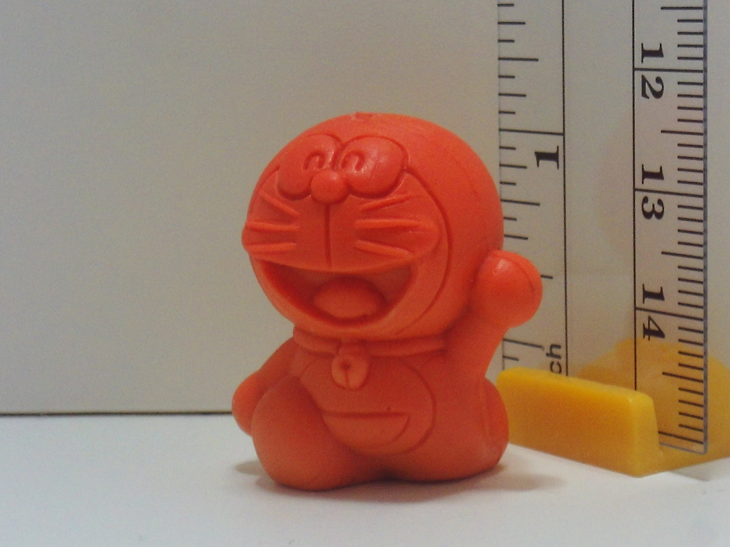 Doraemon Keshi Figure