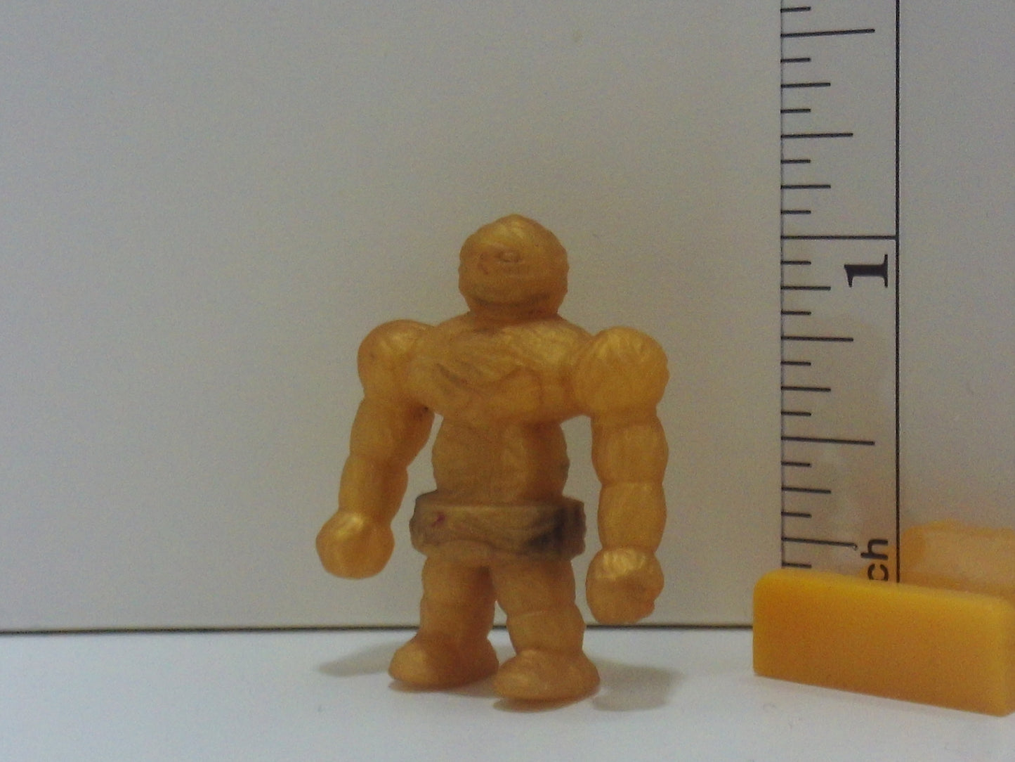 Gold Big Body Chibi Keshi