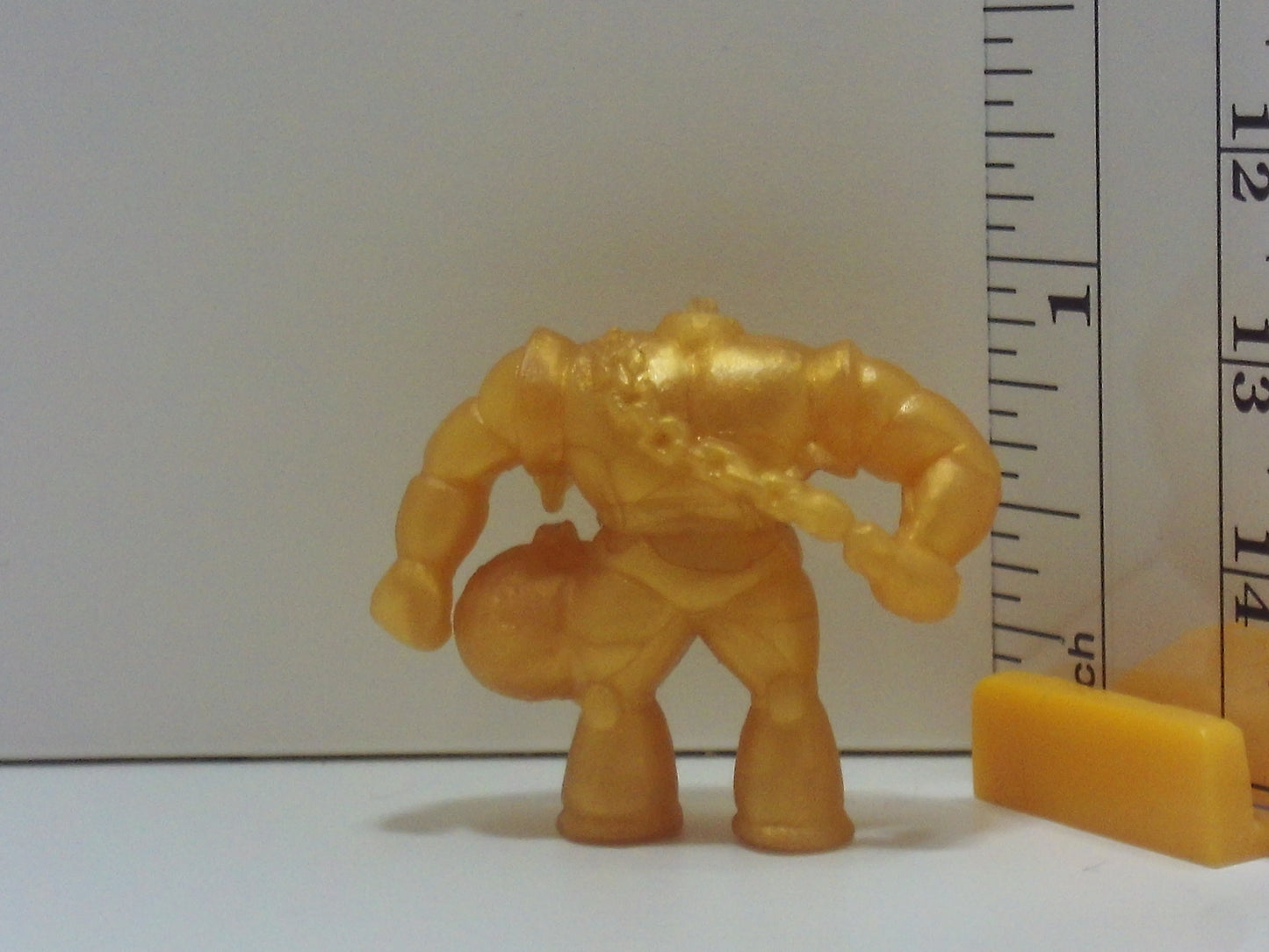 Gold Big Body Chibi Keshi