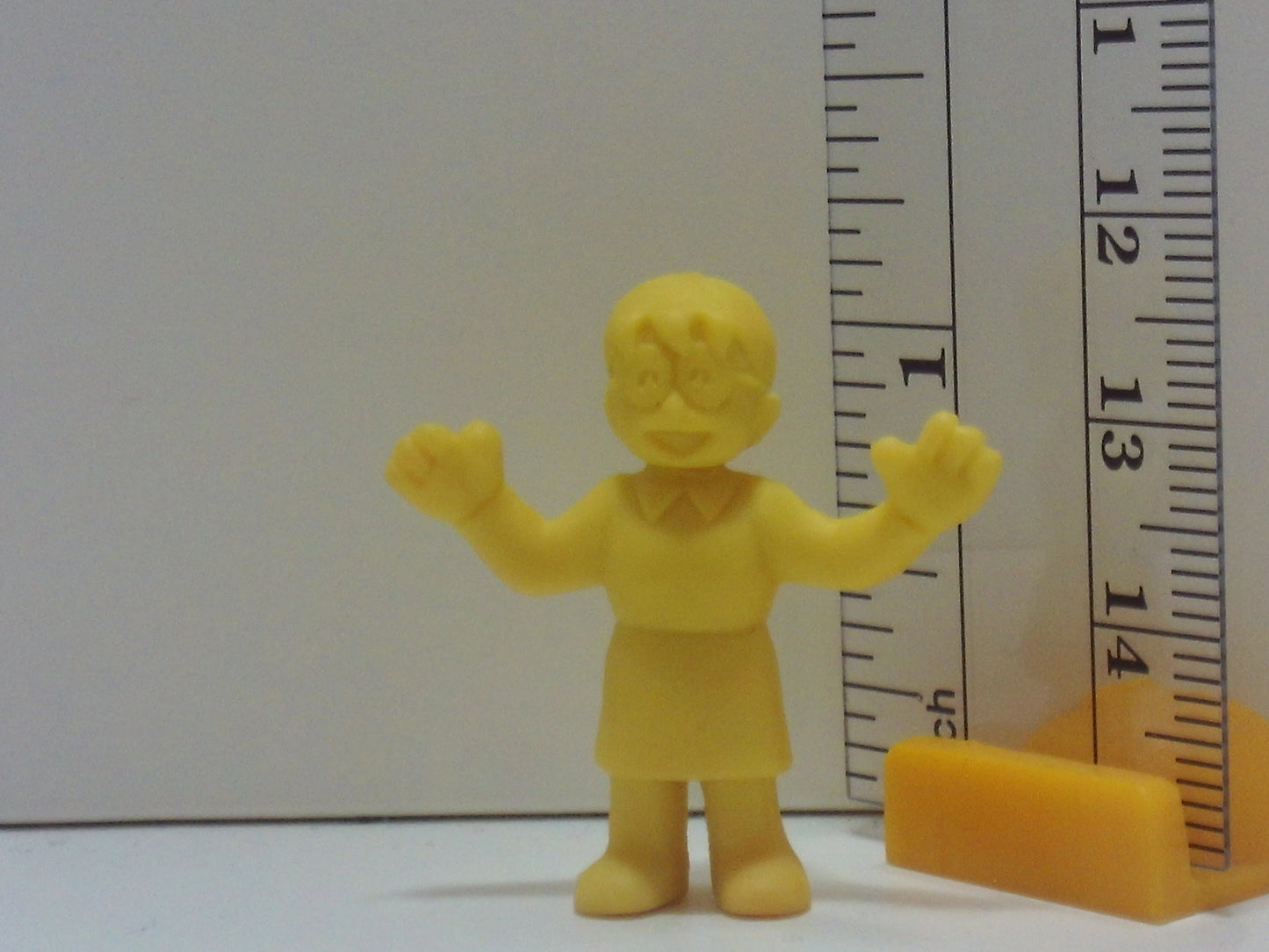 Doraemon Keshi Figure