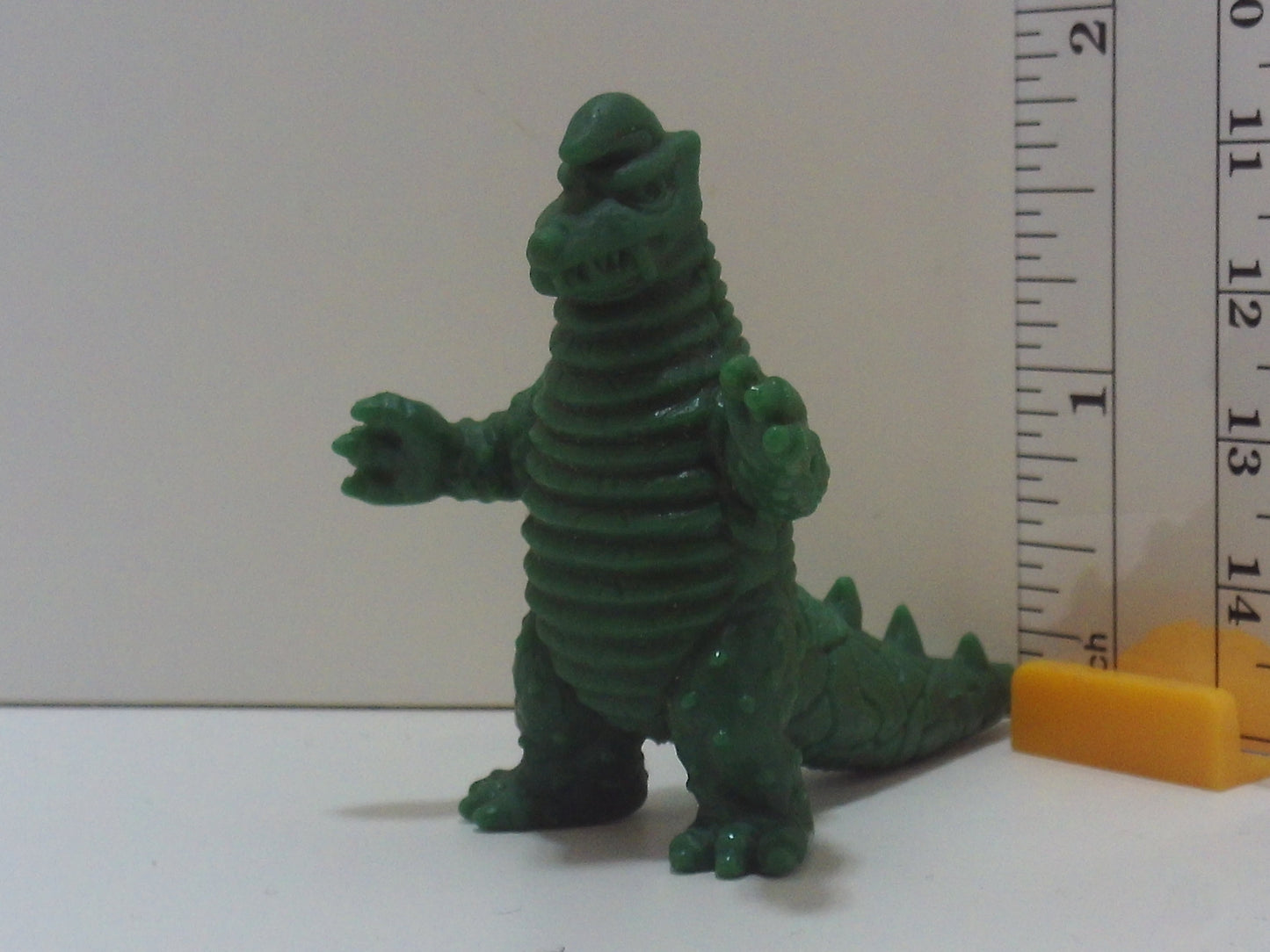Large Kaiju Keshi
