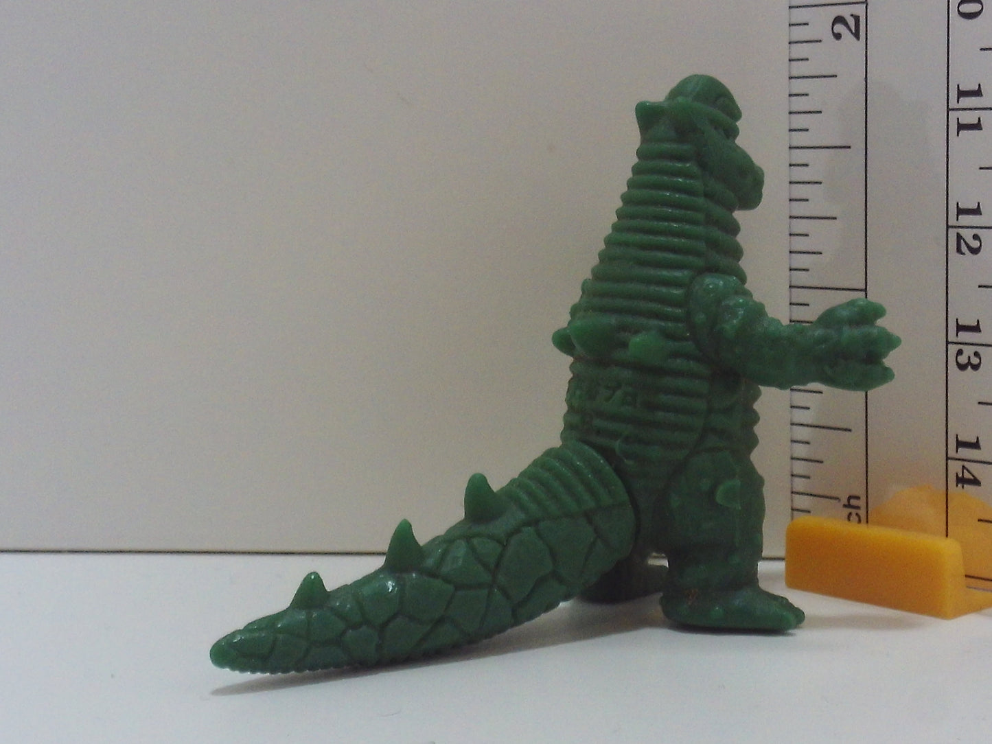 Large Kaiju Keshi