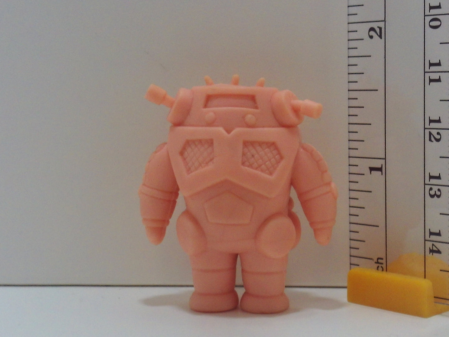 Large Kaiju Keshi