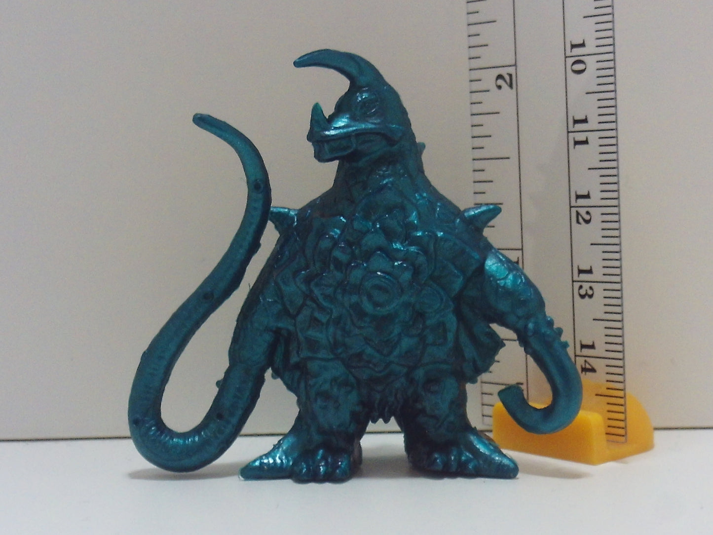 Large Kaiju Keshi