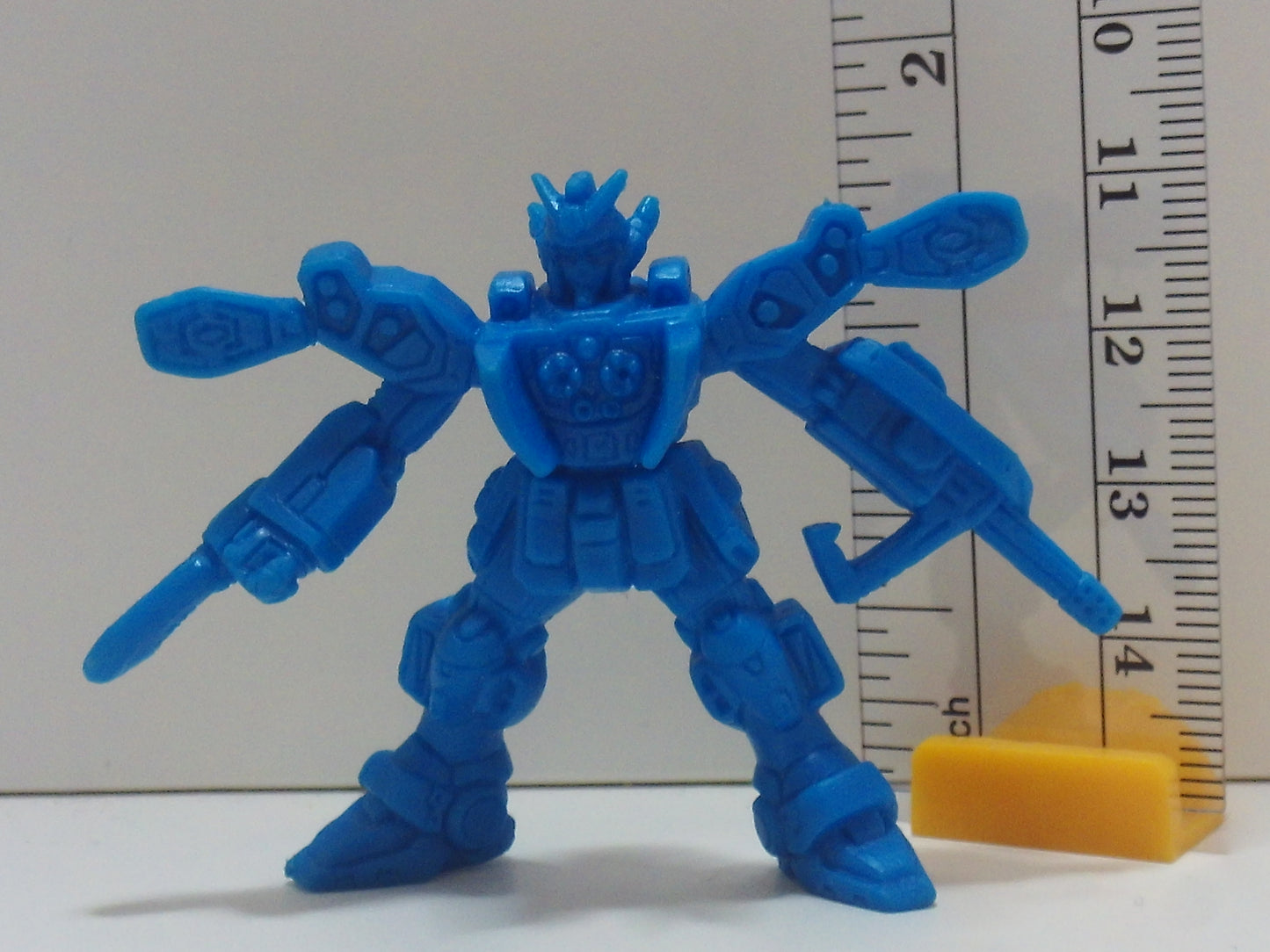 Mobile Suit Gundam Standard Keshi