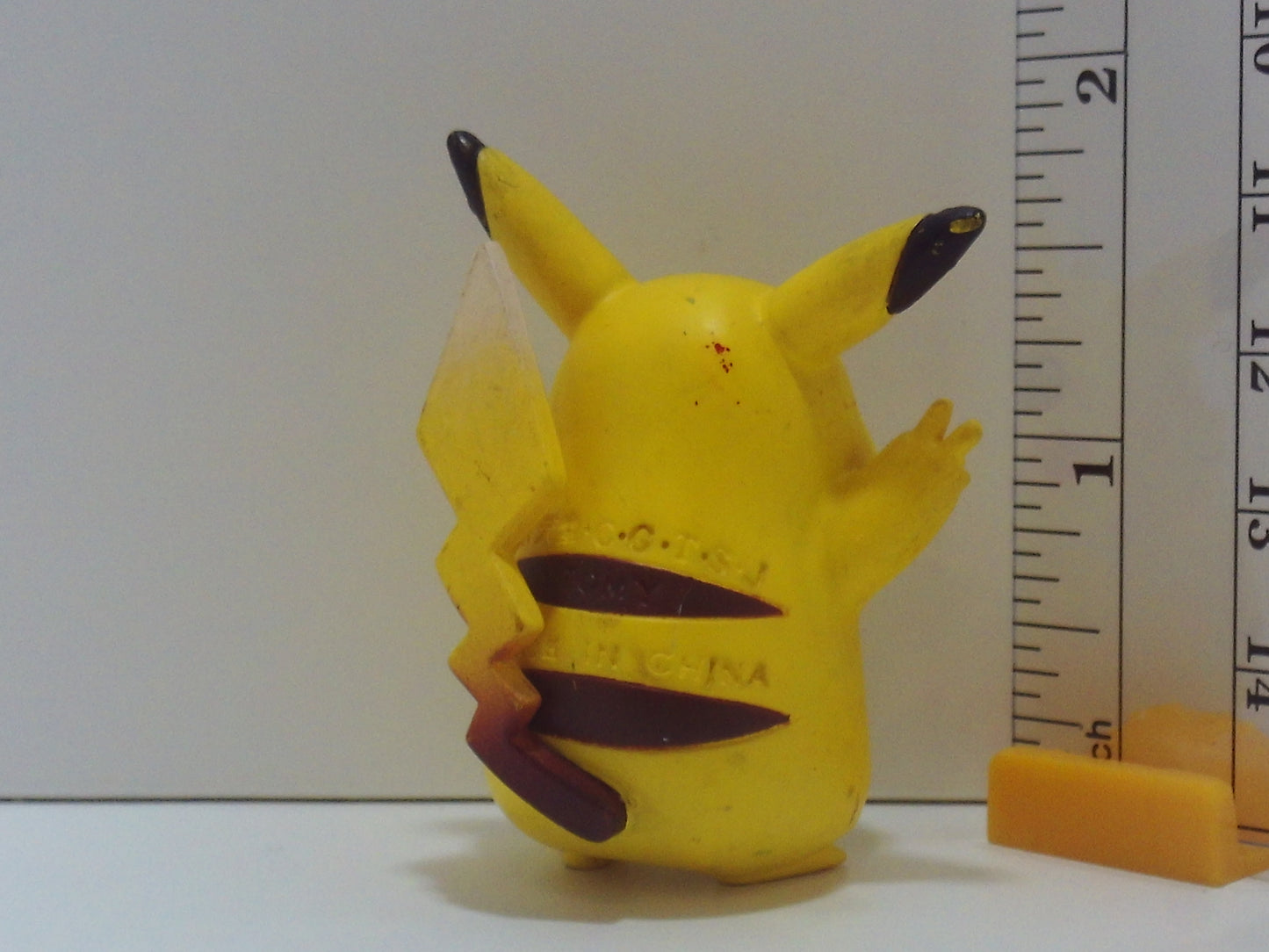 Pokemon Painted Keshi Figure