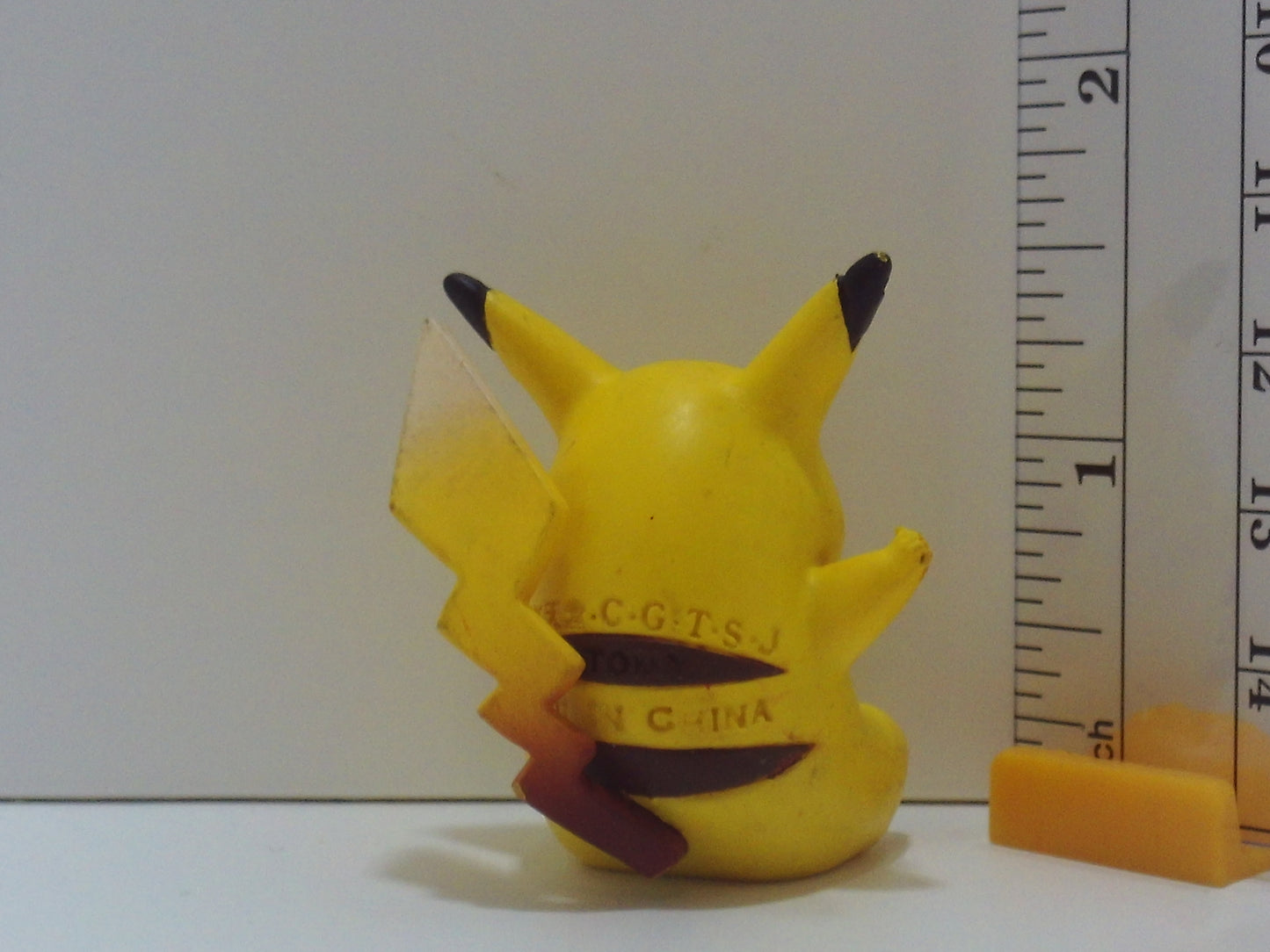 Pokemon Painted Keshi Figure