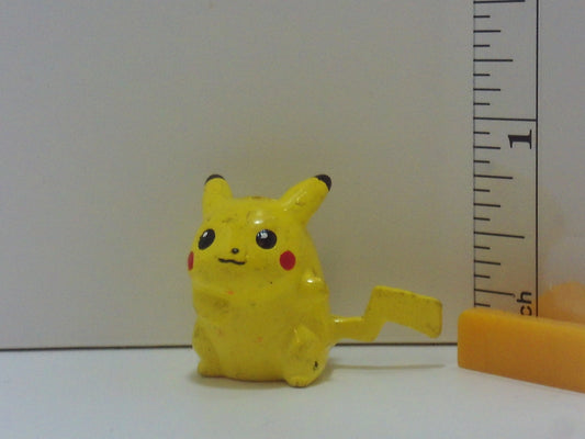 Pokemon Painted Keshi Figure