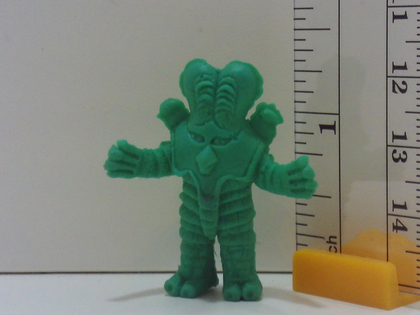 Standard Kaiju Keshi