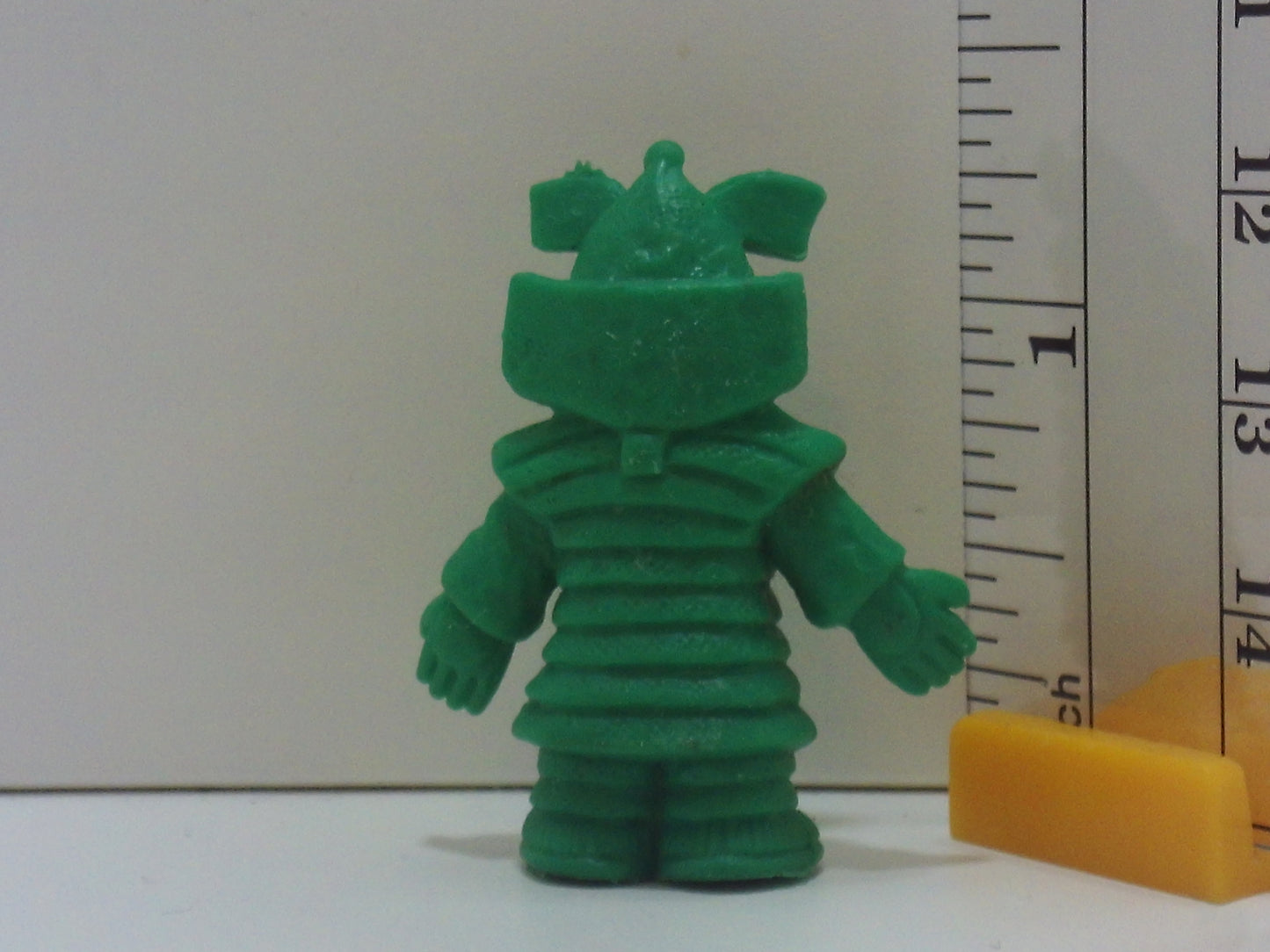 Standard Kaiju Keshi