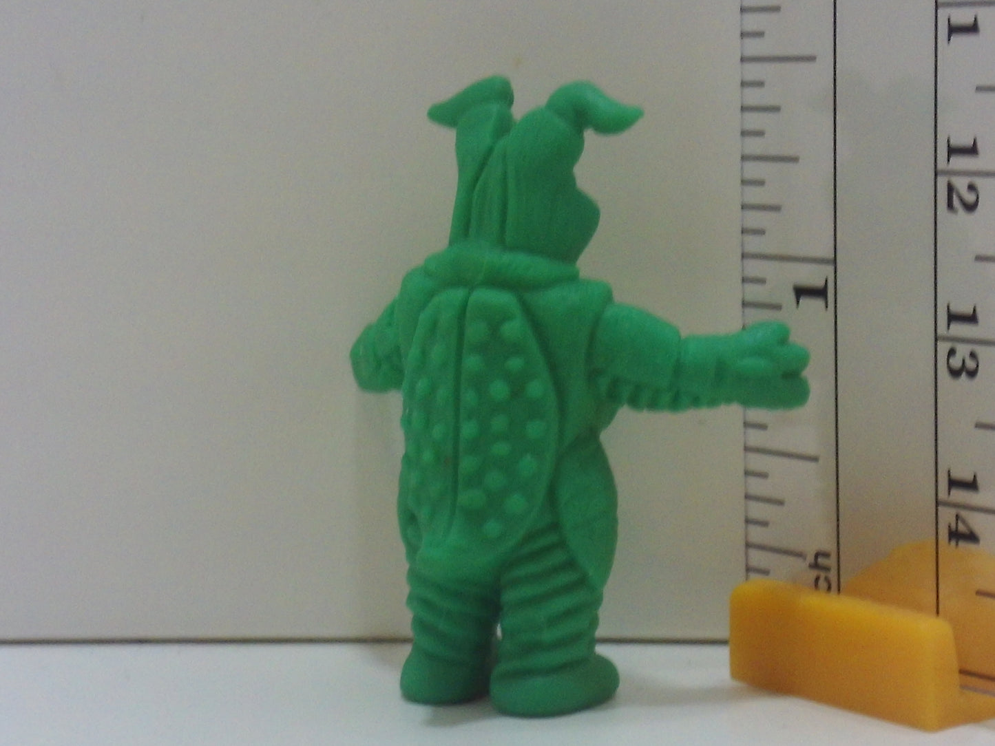 Standard Kaiju Keshi