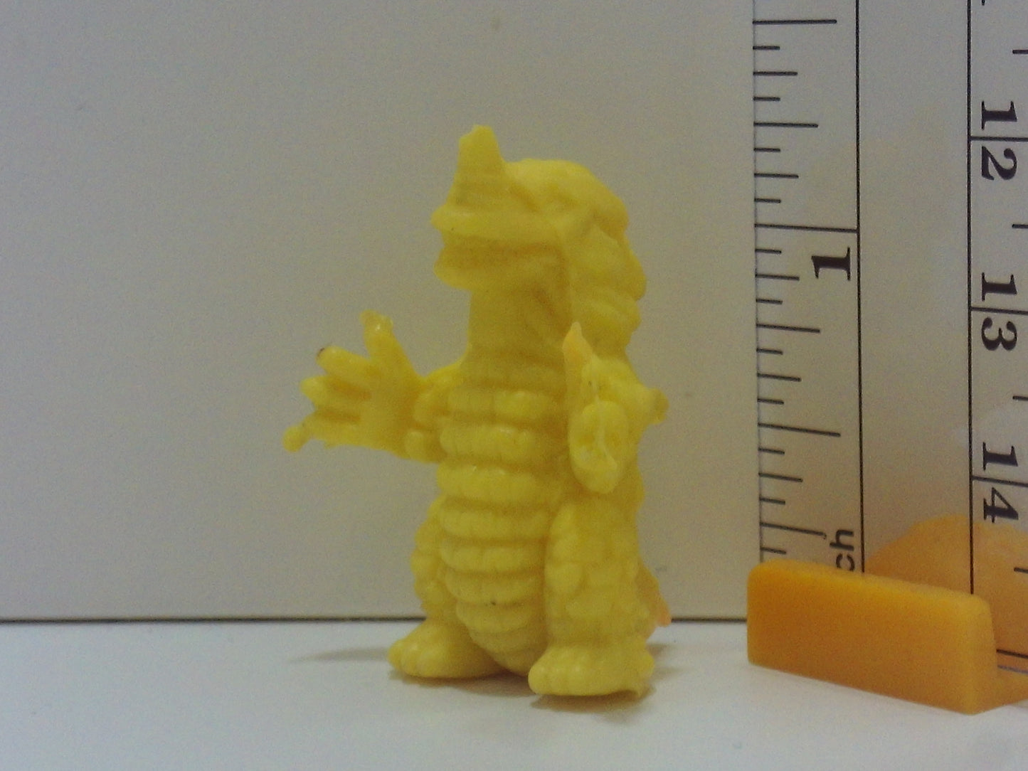 Standard Kaiju Keshi