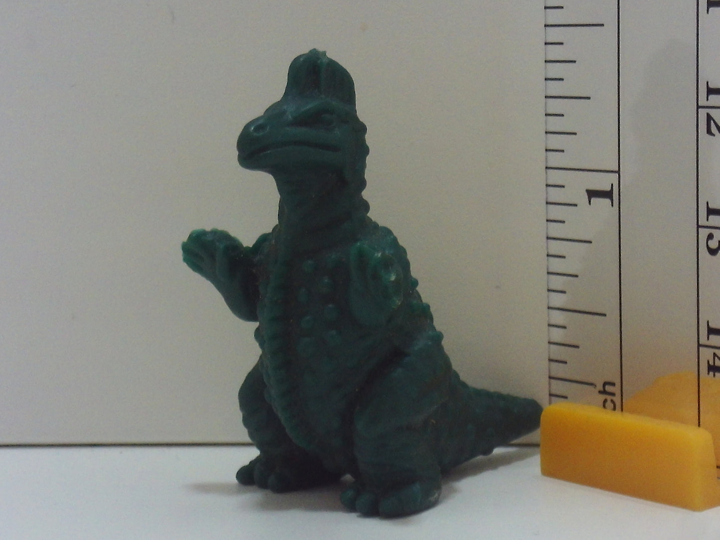 Standard Kaiju Keshi