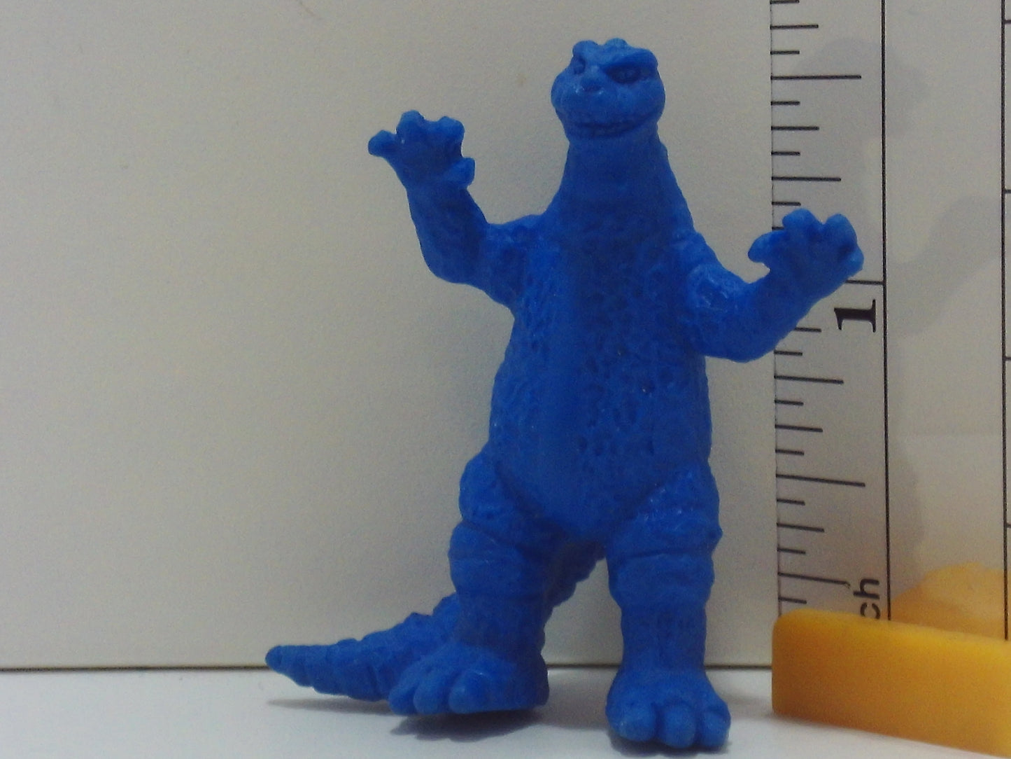 Standard Kaiju Keshi