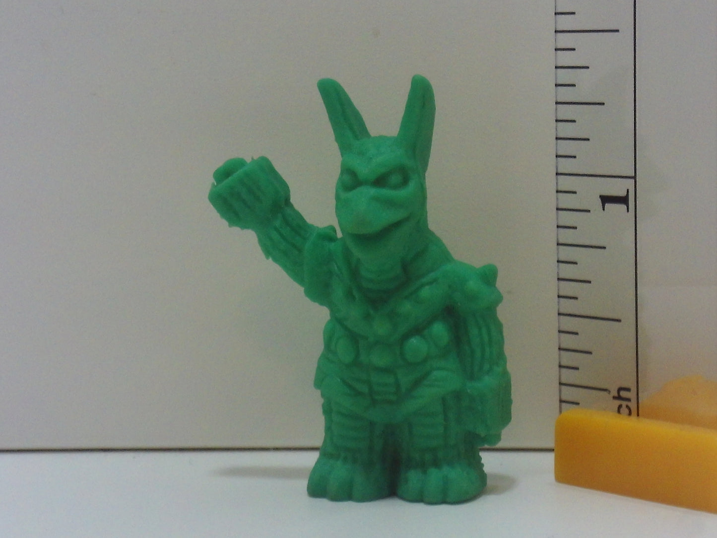 Standard Kaiju Keshi