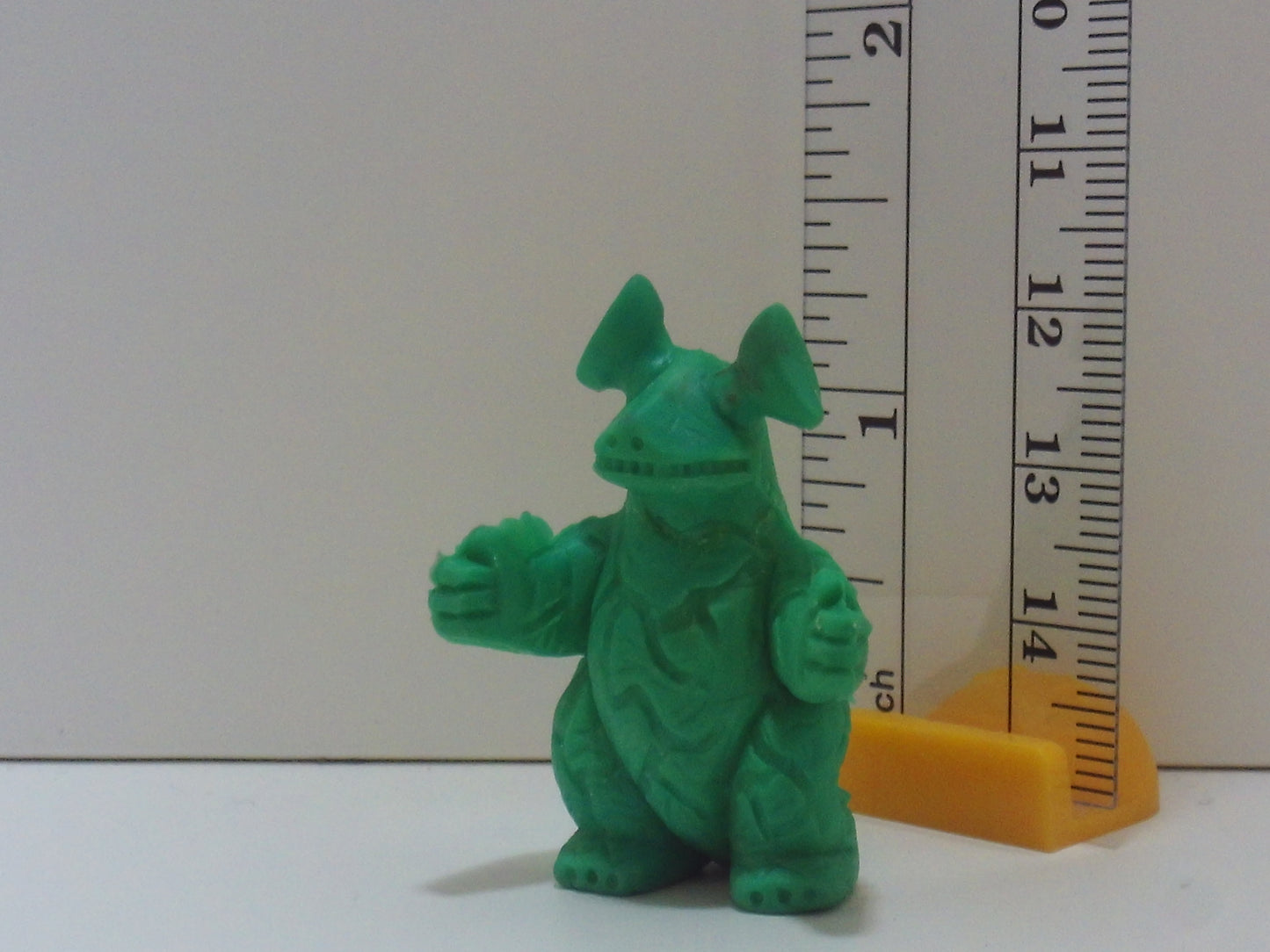 Standard Kaiju Keshi