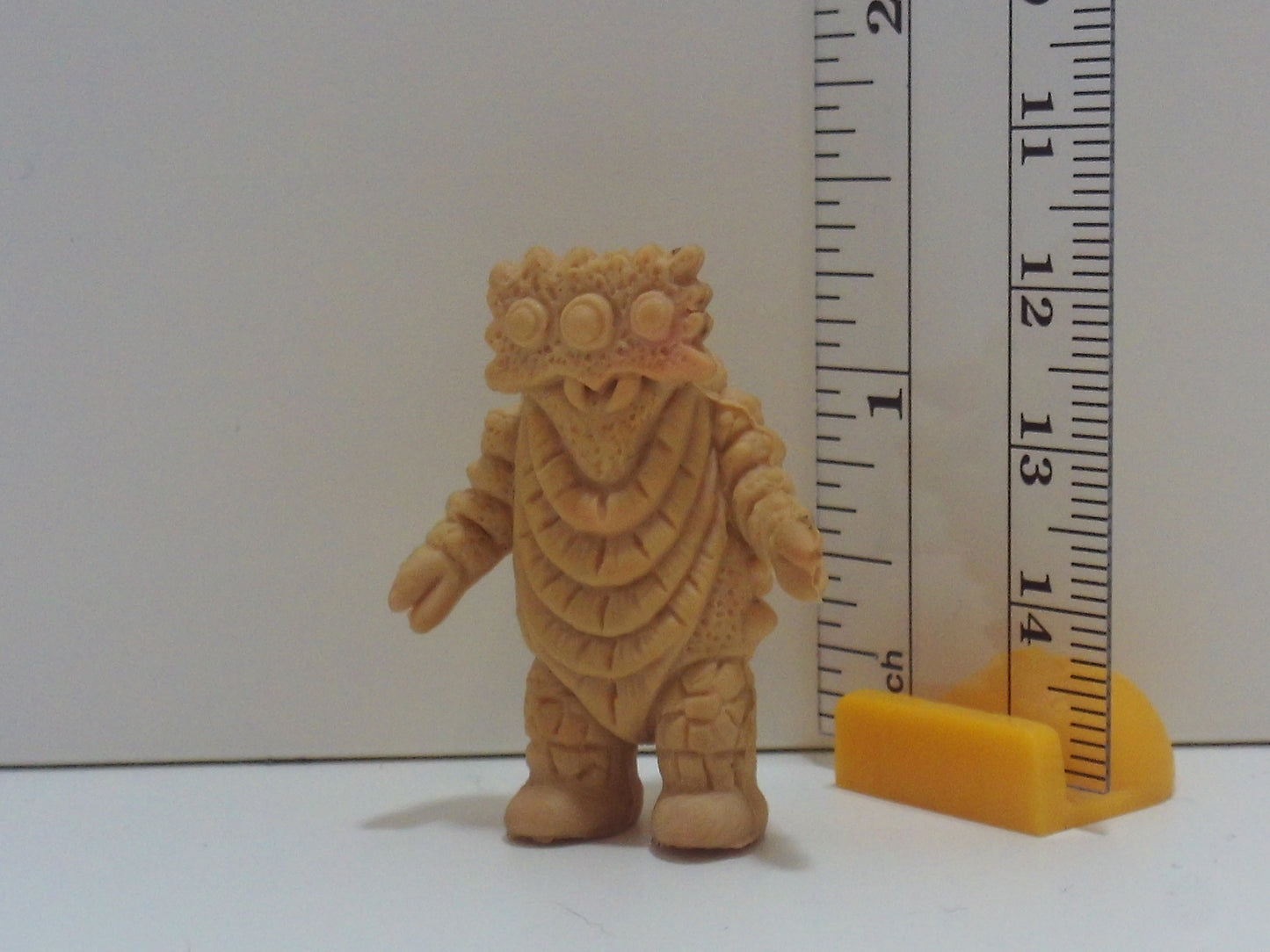 Standard Kaiju Keshi