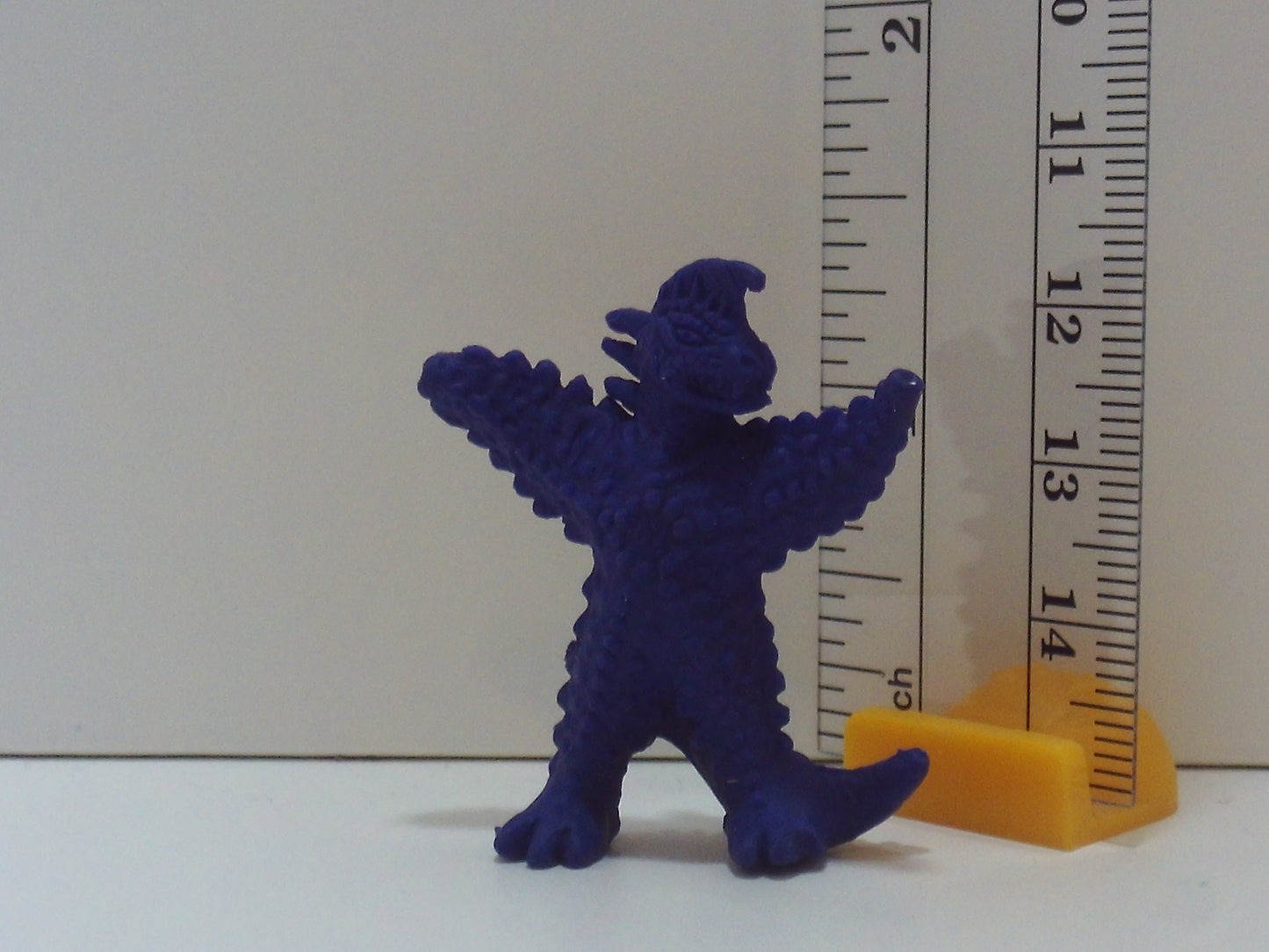 Standard Kaiju Keshi