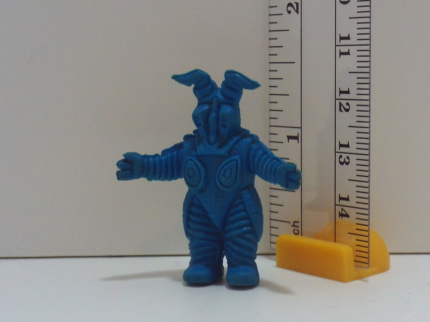 Standard Kaiju Keshi