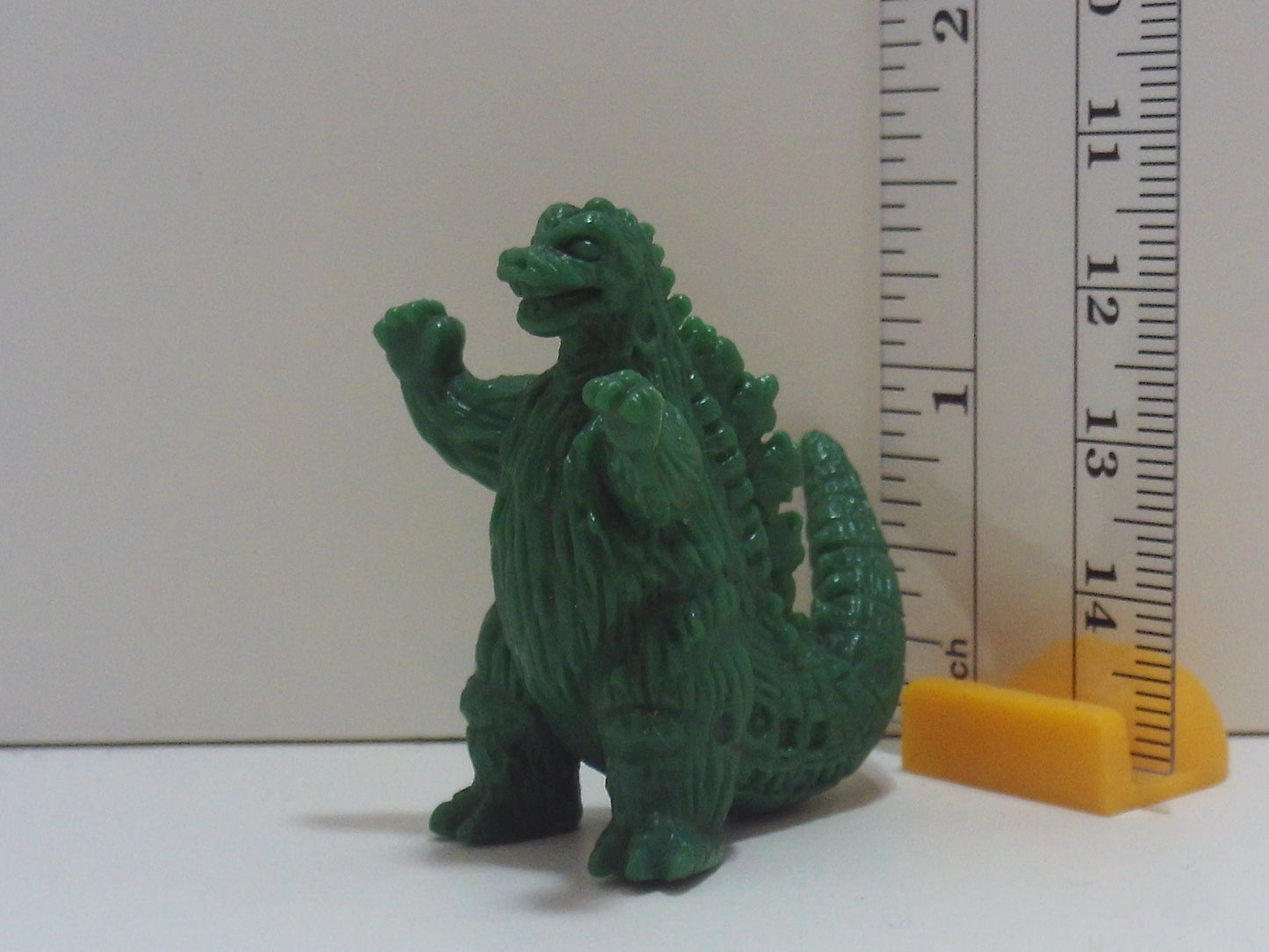 Standard Kaiju Keshi