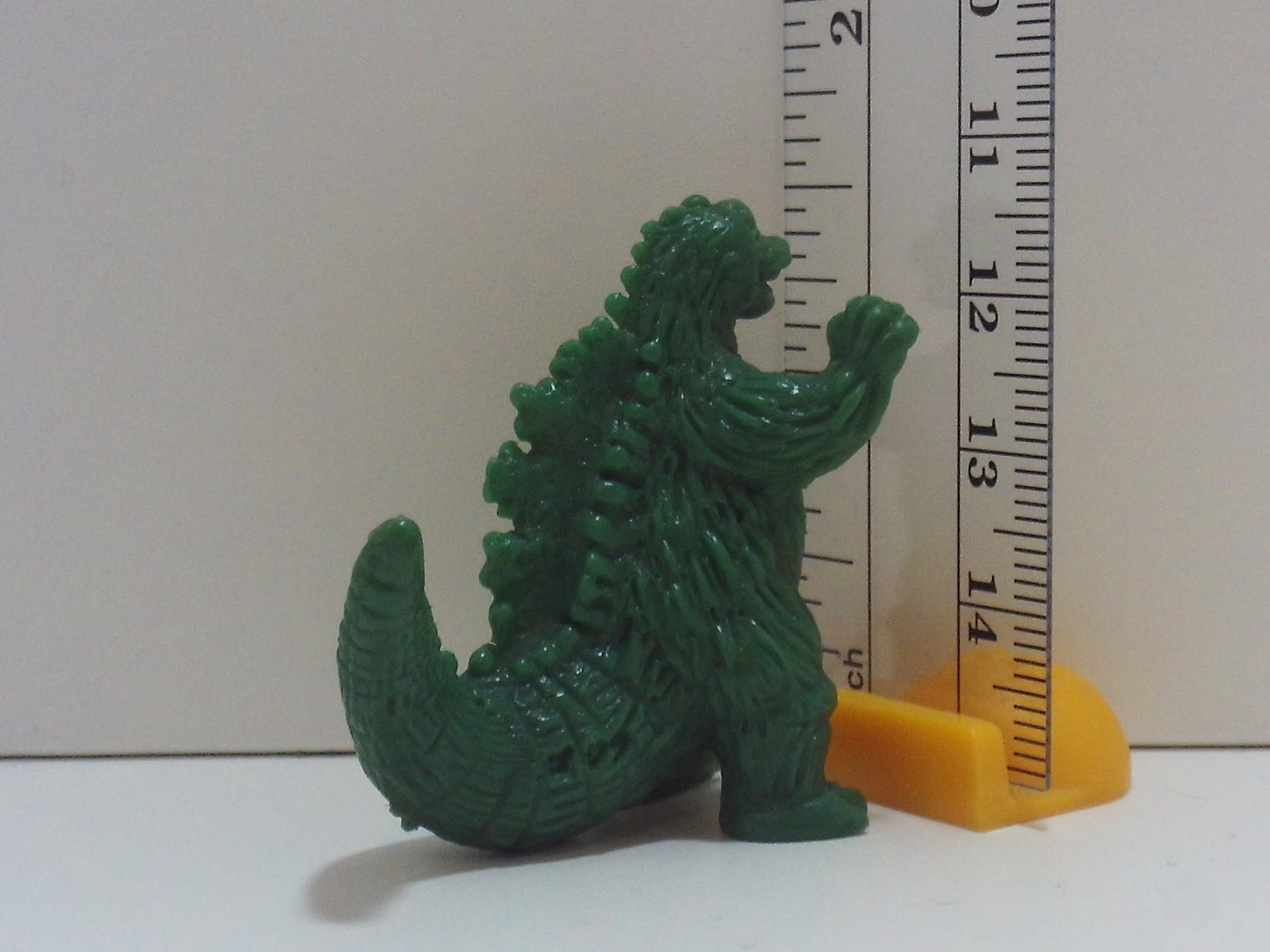 Standard Kaiju Keshi