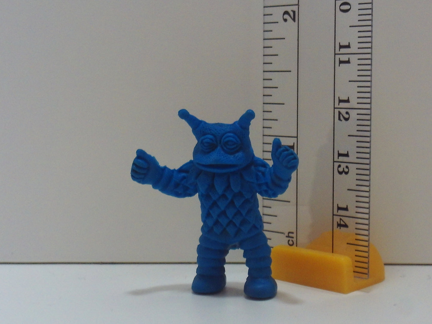 Standard Kaiju Keshi