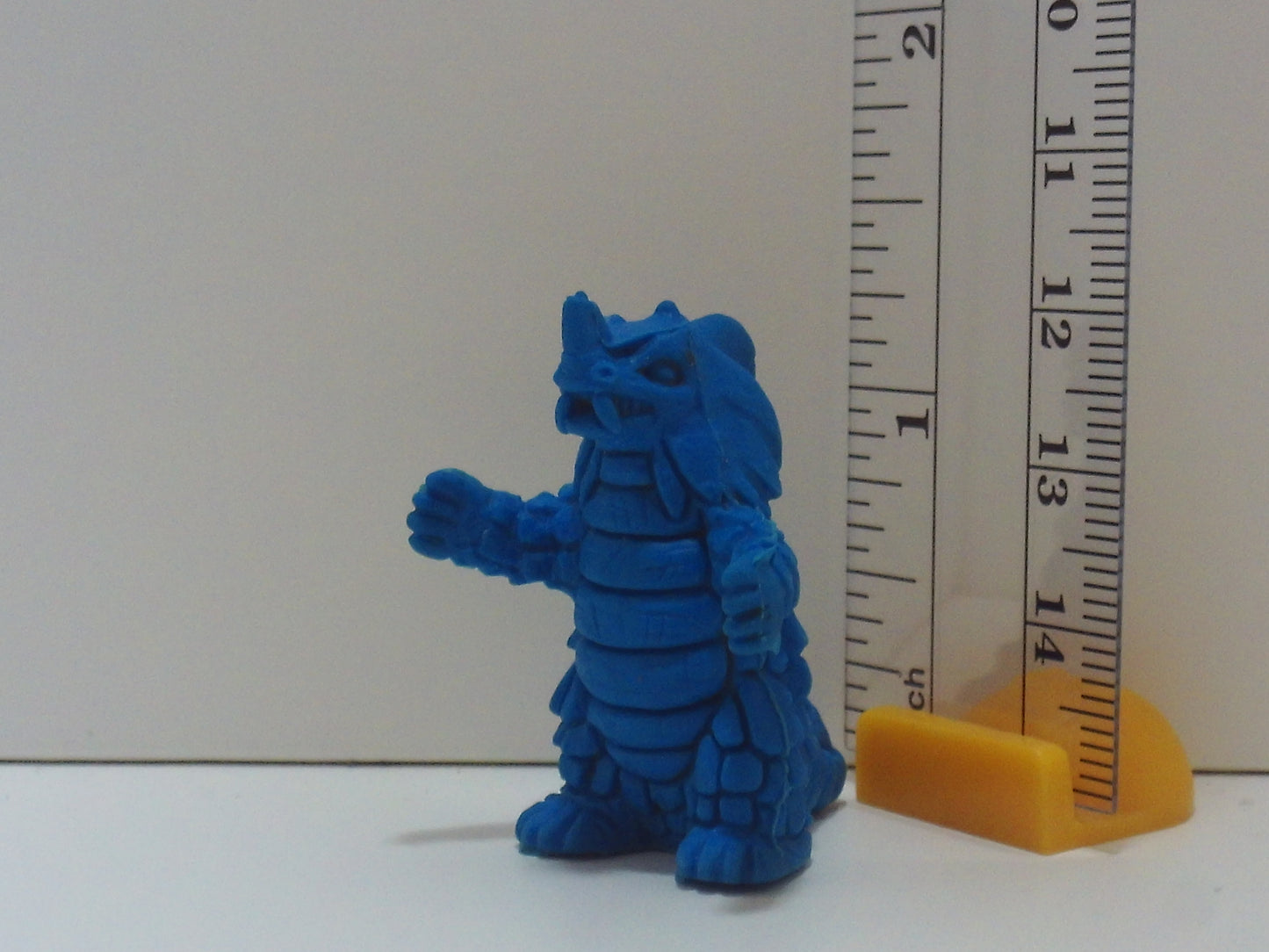 Standard Kaiju Keshi