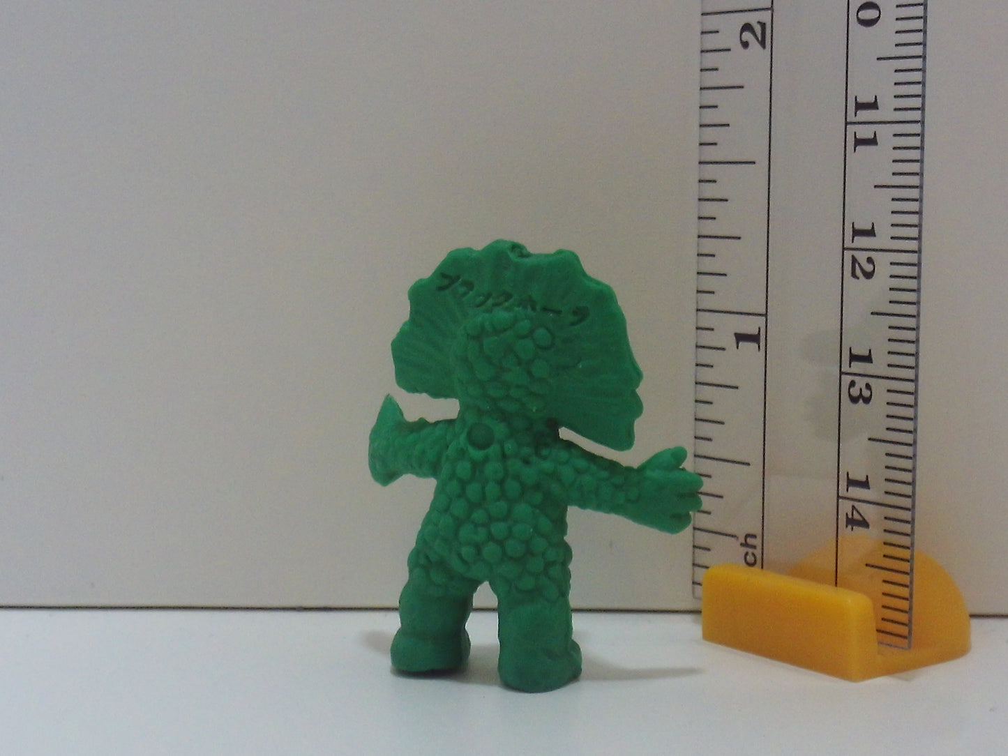 Standard Kaiju Keshi