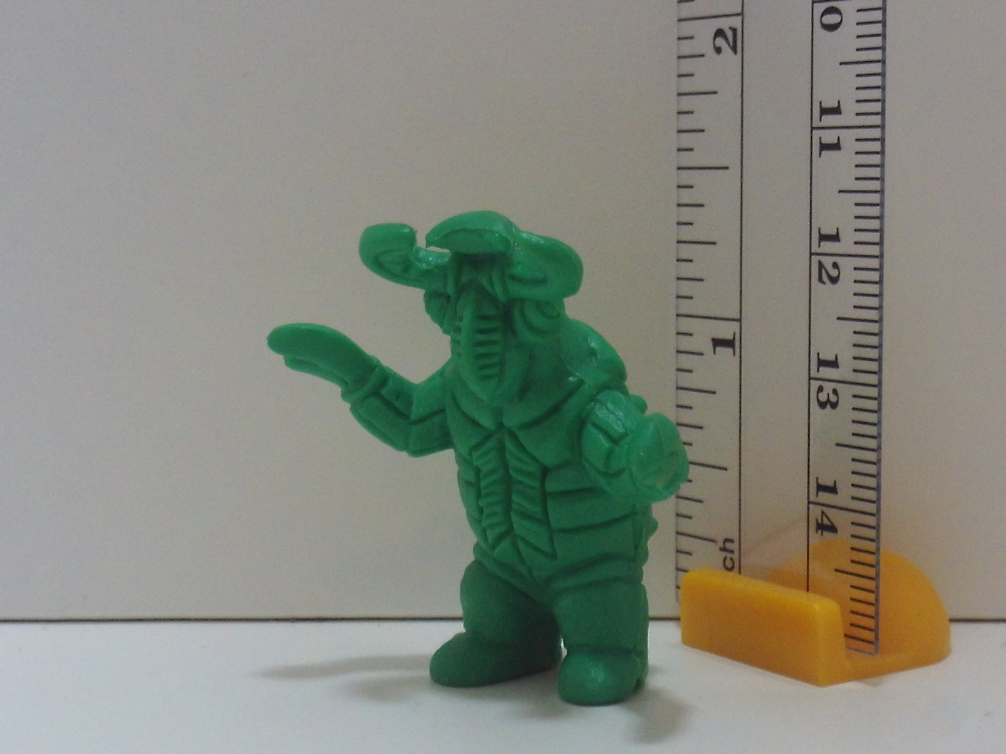 Standard Kaiju Keshi