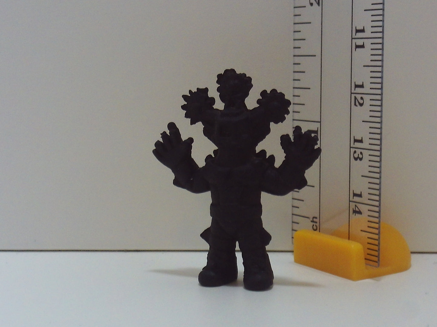 Standard Kaiju Keshi