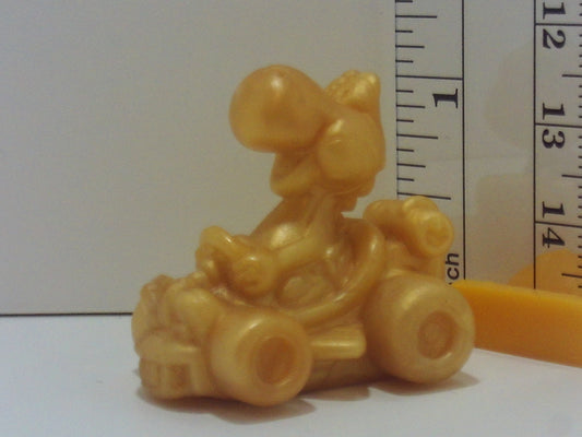 Super Mario Bros Japanese Rubber Gold Keshi Keshigomu figure