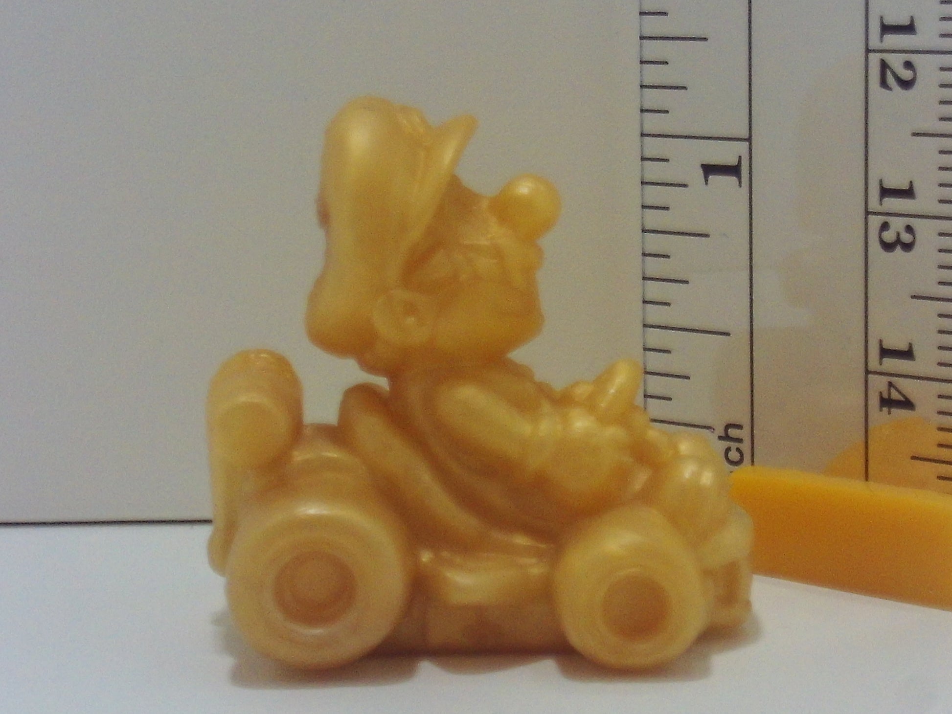 Super Mario Bros Japanese Rubber Gold Keshi Keshigomu figure