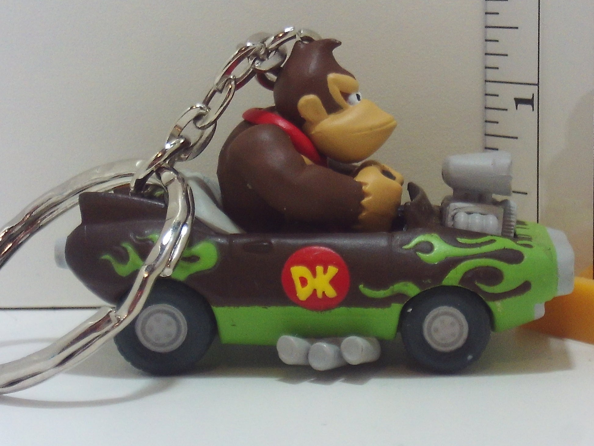 BanPresto Super Mario Kart Wii Keychain - Japanese Rubber Keshi Keshigomu figure Kingkeshi.com
