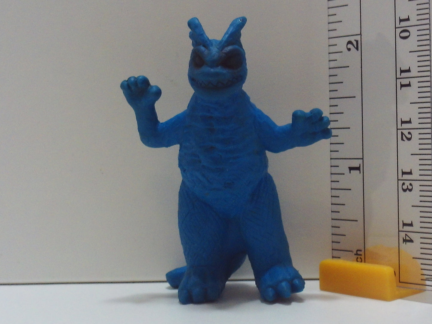 Large Kaiju Keshi